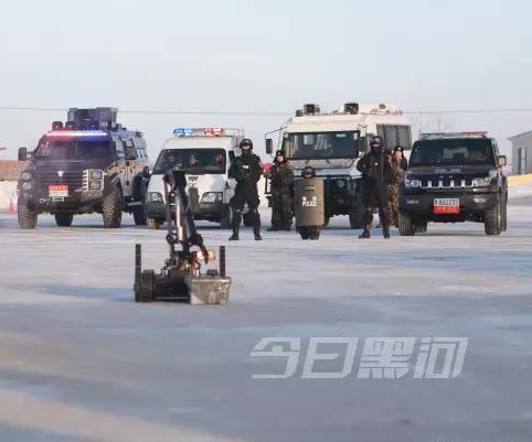 黑河反恐防爆實戰！看凌天排爆機器人如何在零下25°迅速出擊。